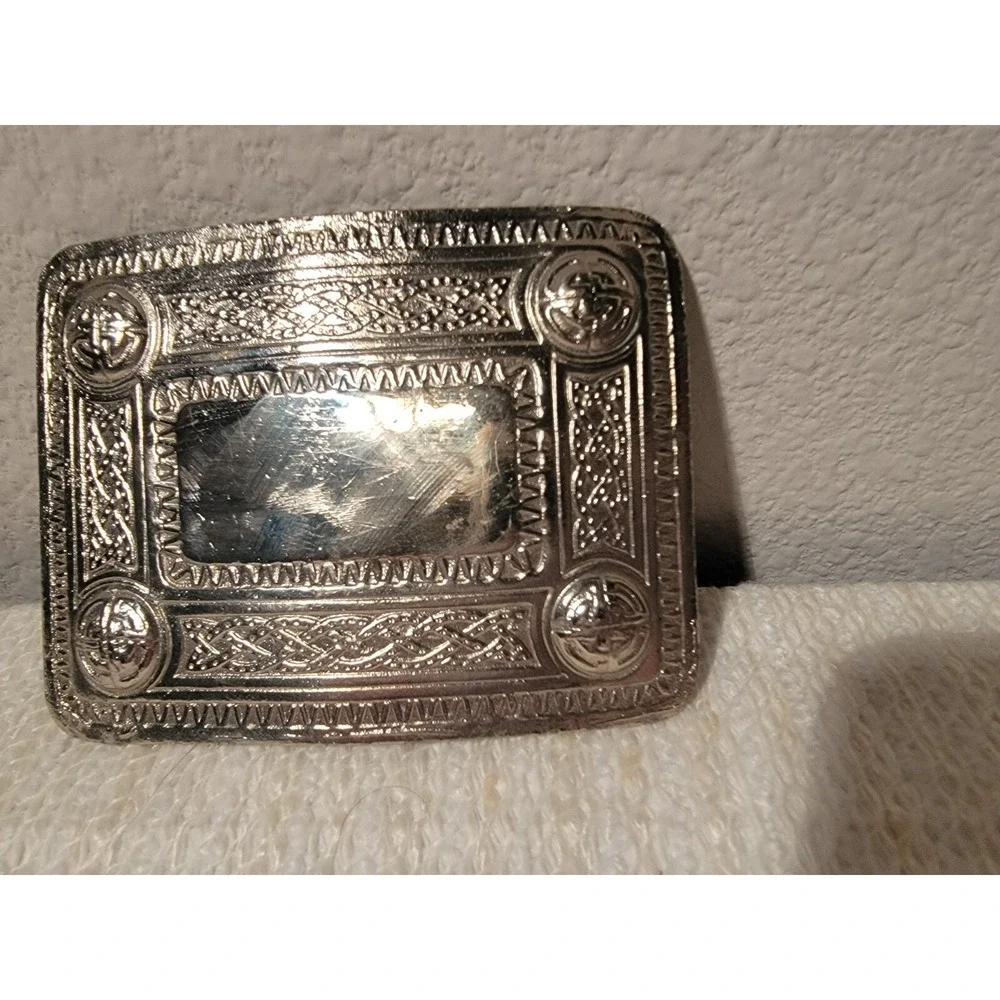 Kilt Belt Buckle Thistle 4 Dome Mirror‎ Design/Celtic design kilt belt Buckle